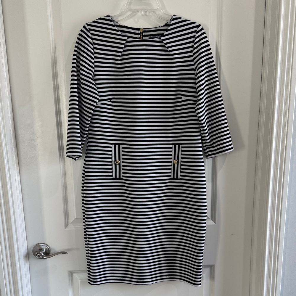 Nina Leonard Black and White Striped Elbow length Sleeve Dress